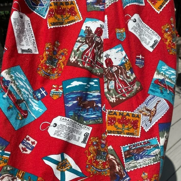 Vintage 90s does 50s Novelty Print Moose Mountie Horse Canada Print Aline Skirt - Picture 8 of 10